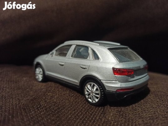 Rastar Audi Q3 (1:43)
