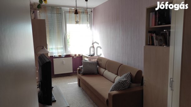 Rátalált új otthonára Eger szívében  3 szobás, erkélyes lakás várja..