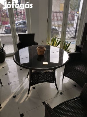 Rattan Luxus Garnitúra-Kör Asztal-Új