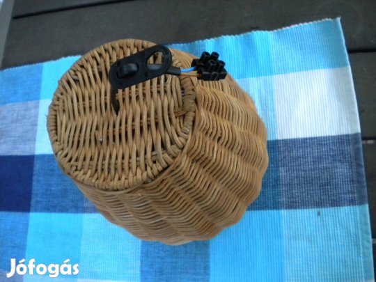 Rattan fonott lámpa búra függeszték