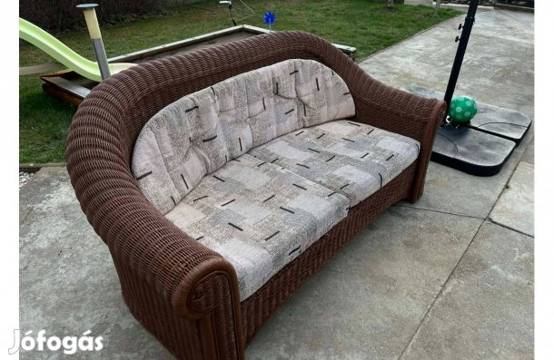 Rattan kétszemélyes ülő alkalmatosság, ülőgarnitúra teraszra