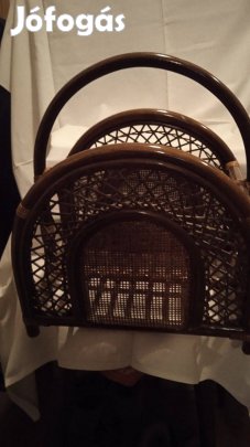 Rattan kosár újságtartó