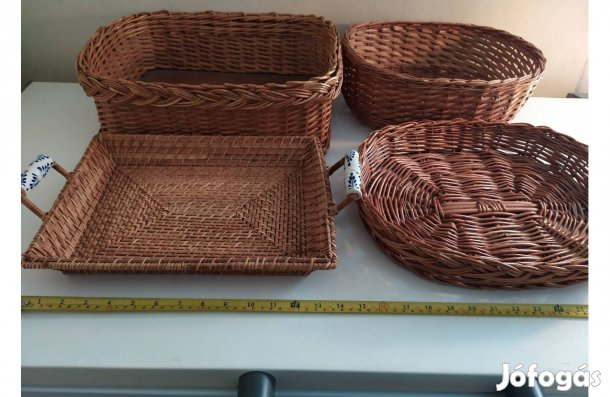 Rattan tálcák