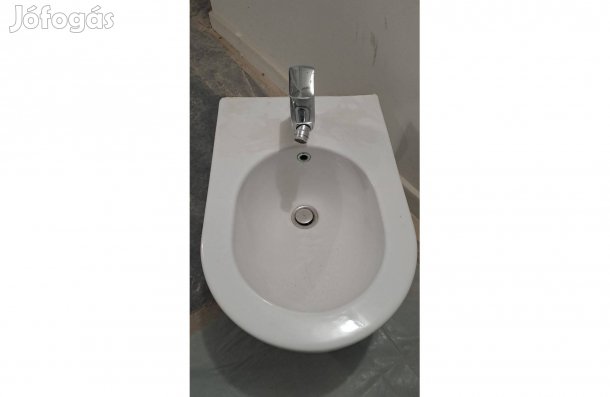 Ravak márkájú bidé eladó