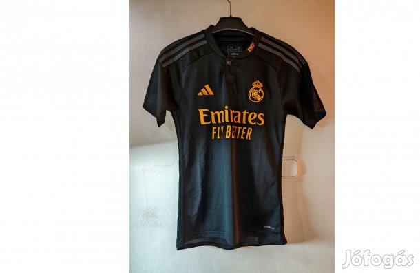 Real Madrid eredeti adidas 2023-24 fekete sárga mez (XS)