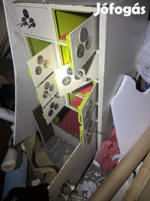 Recepciós széf páncélszekrény