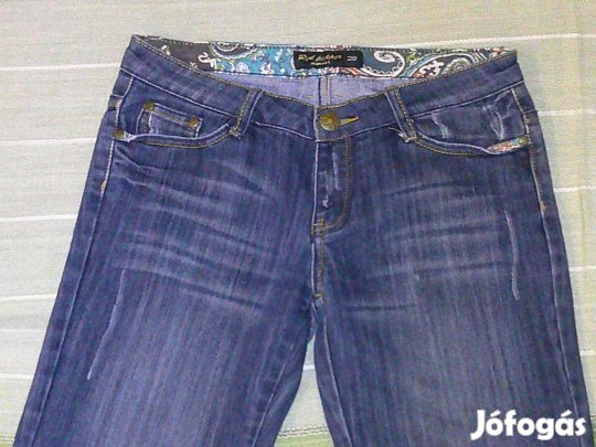 Red pepper sztrecs fiú farmer ( 29-es )