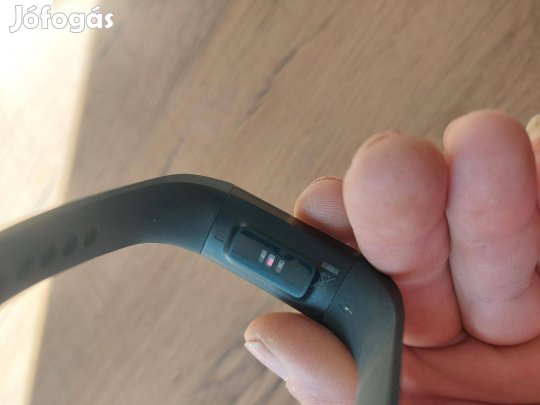 Redmi aktivitásmérő hiányos