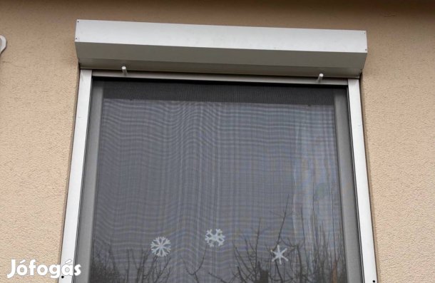 Redőny szúnyoghálóval