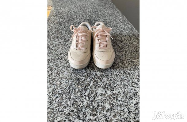 Reebok női halványrózsaszín cipő 37 Új állapot, Bth: 24 cm