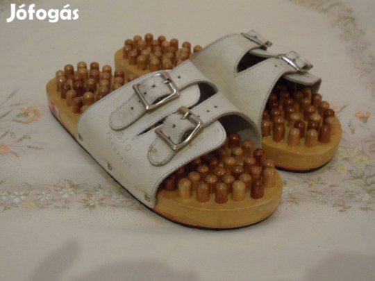 Régebbi BIO Theraphy fa-bőr masszázs papucs ( 39-es )