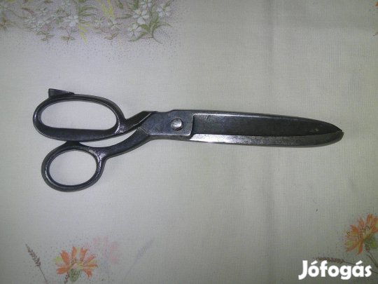 Régebbi fém szabó olló