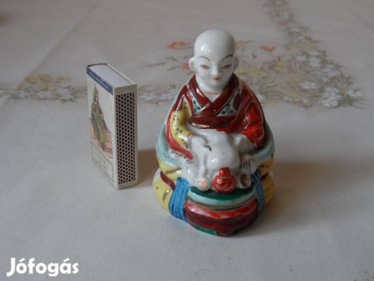 Régebbi kínai porcelán figura