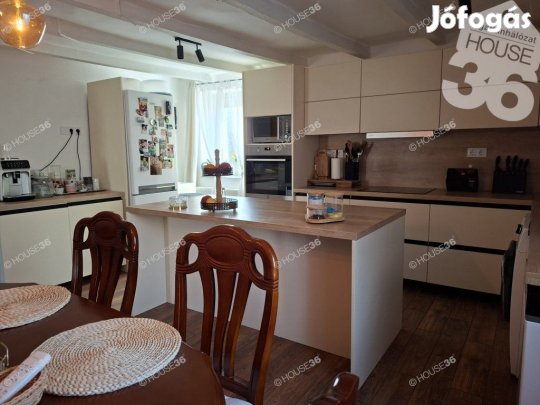 Reggeli madárcsicsergés, esti nyugalom!