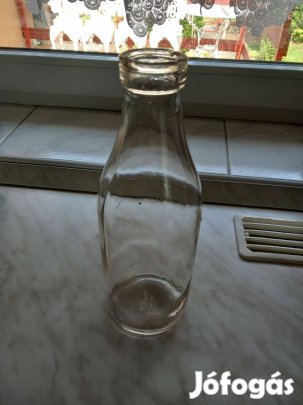 Régi 1 l-es fehér tejes üveg