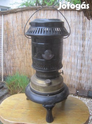 Régi Ditmar Demon petróleum kályha tip:66