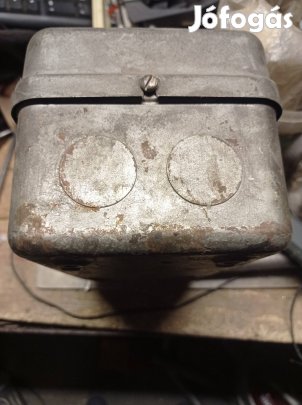 Regi Ganz kapcsolo doboz