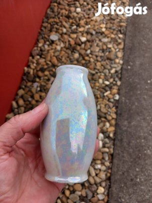 Régi Hollóházi porcelán irizáló váza kb 15cm