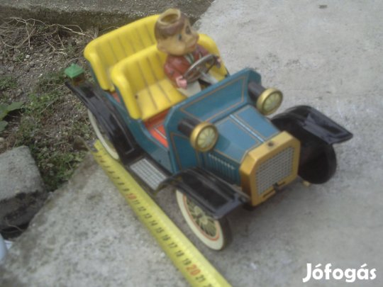 Régi Japán lemez játék autó