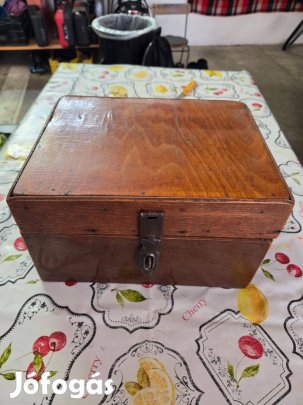 Régi-Katonai / koffer / faláda 1900.évekből