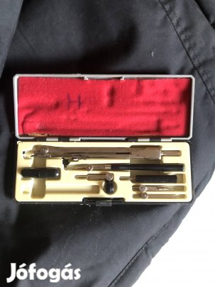 Régi Körzőkészlet 1800 Ft 