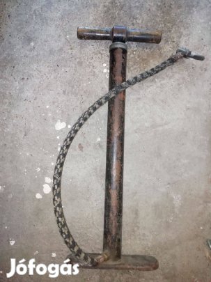 Régi Lada autópumpa