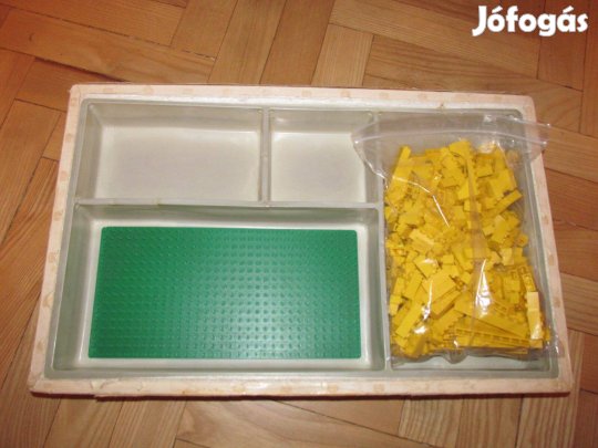 Régi Lego 375 készlet kiegészítő kupac: Sárga vár / Castle