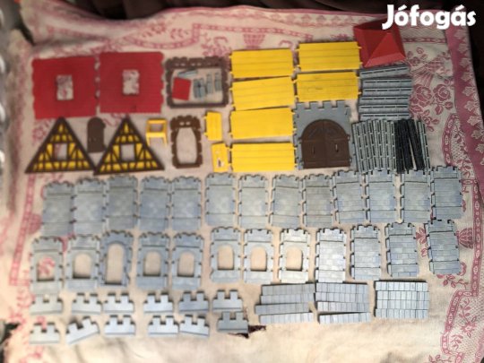 Régi Schenk vár játék alkatrészek egyben 30000 Ft 