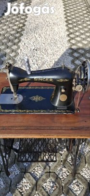 Régi Singer varrógép.