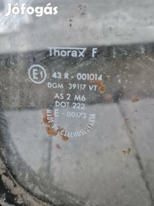 Régi Skoda szélvédő