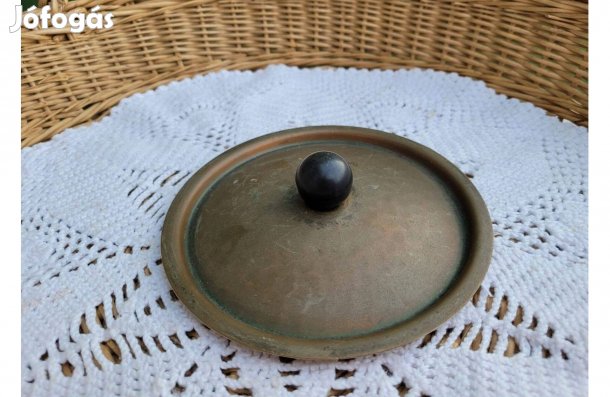 Régi Stockli Netstal kalapált réz fedő