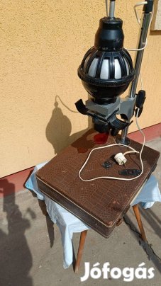 Régi Szovjet gyártmányú hordozható nagyító állvány