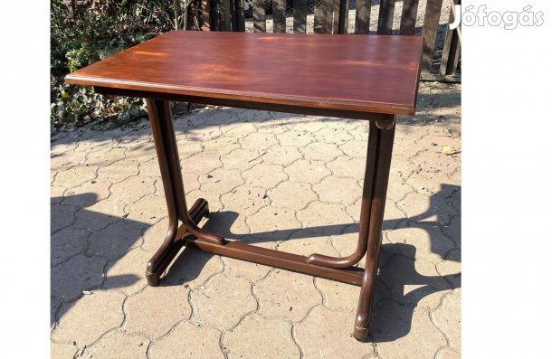 Régi Thonet asztal antik thonet kávéházi asztal tonet