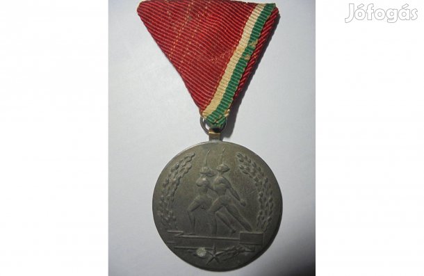 Régi Úttörő Iskolai Torna Verseny Kitüntetés