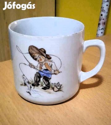 Régi Zsolnay porcelán bögre "Horgászó kisfiú" figurás