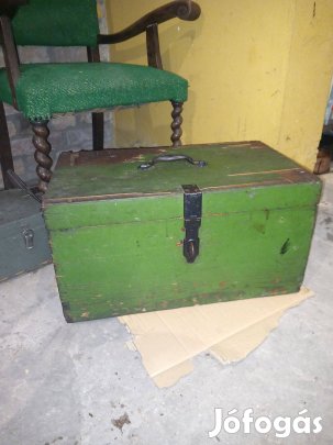 Régi / Vintage fa katona láda eladó