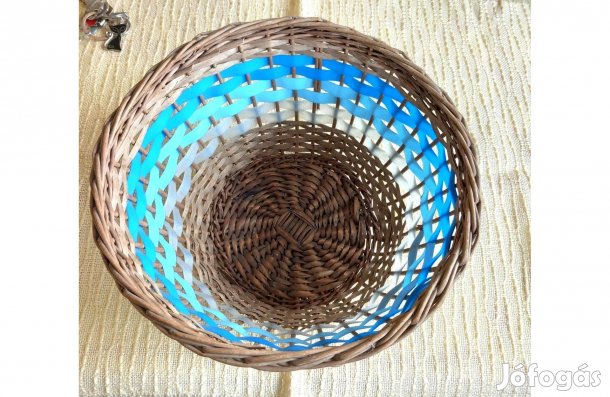 Régi / retró fonott kosár (28 x14,5 cm), húsvéti tojásnak is
