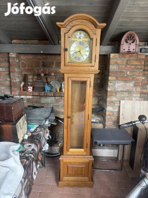 Régi  ora szerkezet nélkül elado