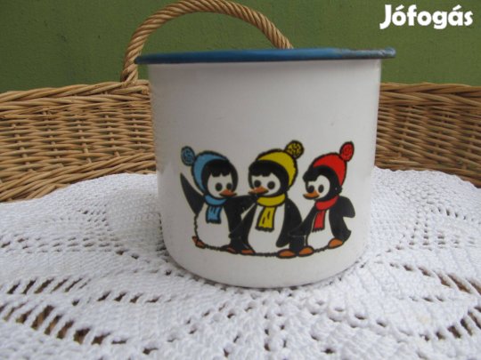 Régi, pingvinmintás zománcos bögre