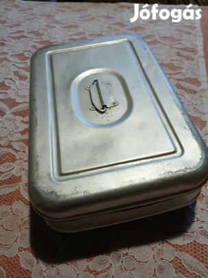 Régi, retró, alu, aluminium uzsonnás, vagy piknik doboz