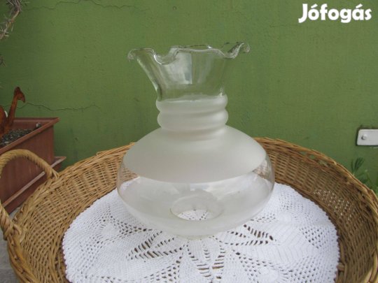 Régi, szájjal fújt, sav maratott üveg búra