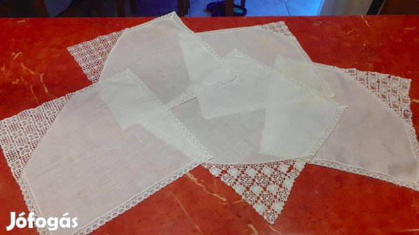 Régi, varrott, hímzett zsebkendő, ( alkuképes ) keszkenő, jegykendő,át