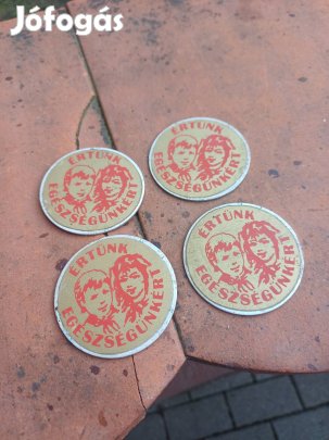 Régi aluminium emléktábla.