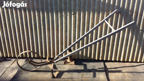 Régi antik tolikapa tolókapa szántó eszköz toli kapa kovácsolt vas