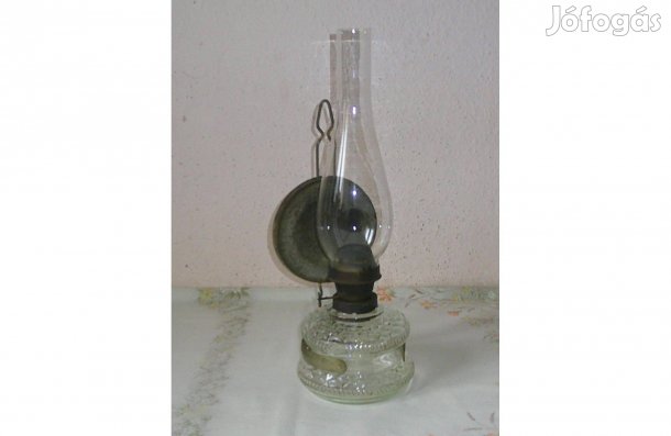 Régi asztali, fali petróleum lámpa