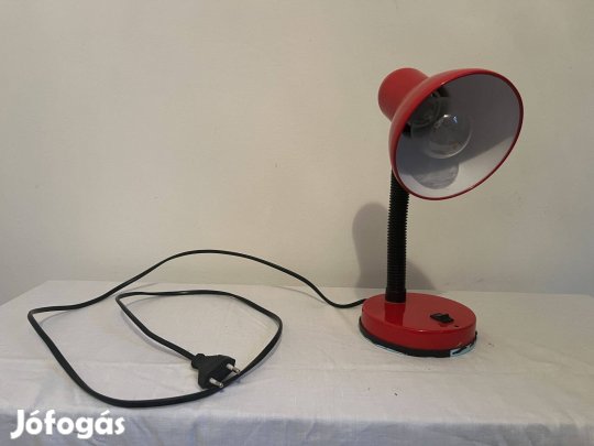 Régi asztali lámpa izzóval