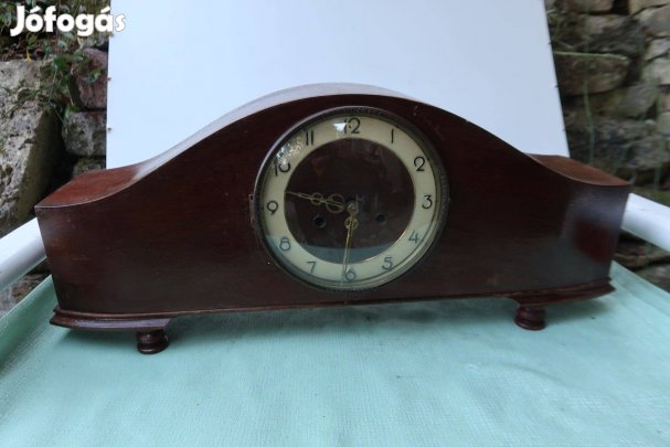 Régi asztali műkődő űtősóra