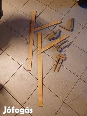 Régi asztalos szerszám.