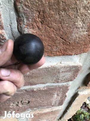 Régi autó váltó gömb 2500 Ft 