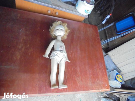 Régi baba, fej és végtagok mozognak,pislog.Kb 60cm